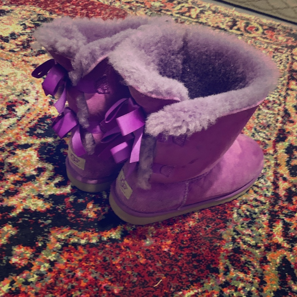 Girls Purple short Ugg’s